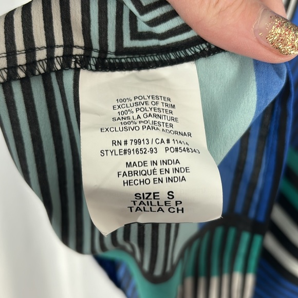 🍁3for$10🍁 Motherhood Maternity Patterned Tunic small teal/royal/black/white - Picture 5 of 5